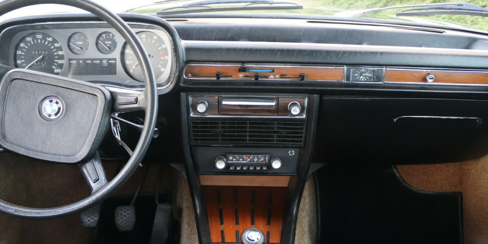 BMW 2500 - 1976 BMW 2500 - 1976
